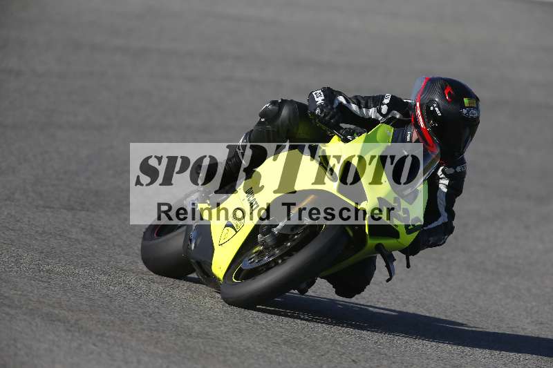 /Archiv-2024/02 29.01.-02.02.2024 Moto Center Thun Jerez/Gruppe gruen-green/229